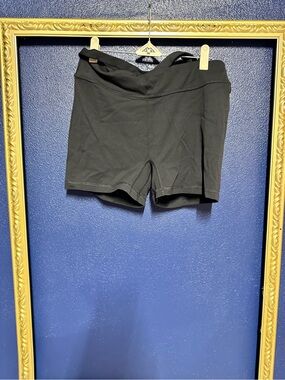 Black High-Waist Bike Shorts